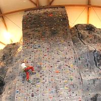 Climbing Centre ON SIGHT logo