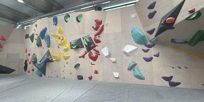 Overhang Left