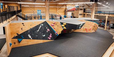 Center Bloc Roof