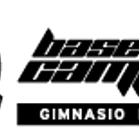 Base Camp Perú - Gimnasio de Escalada logo